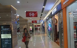 Black Friday: Trung tâm thương mại đìu hiu, sức mua như ngày thường