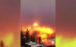 Video: Bầu trời “rực lửa” ở Na Uy gây kinh ngạc