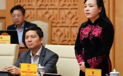 Bà Nguyễn Thị Kim Tiến nói lời xúc động trong buổi họp Chính phủ
