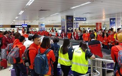Máy bay chở VĐV Việt Nam dự SEA Games 30 gặp sự cố