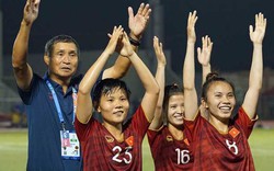 ĐT bóng đá nữ hoãn về nước, ở lại cổ vũ U22 Việt Nam đấu chung kết