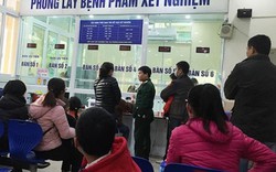 Nghi vấn gian lận xét nghiệm HIV và Viêm gan B, 3 y bác sĩ BV Xanh Pôn bị đình chỉ công tác