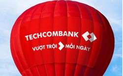 Techcombank Marathon 2019: Lần đầu tiên xuất hiện khinh khí cầu vượt trội khổng lồ trên bầu trời TP.HCM