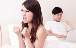 Tức điên khi chồng "cày" phim sex mỗi tối nhưng chuyện chăn gối lại tréo ngoe thế này