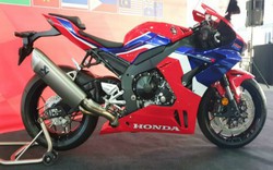 2020 Honda CBR1000RR-R trình diện, đe nẹt Kawasaki ZX-10RR