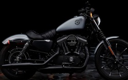 Harley-Davidson IRON 883 2020 trình làng: Khi đơn giản là đỉnh cao của sự tinh tế
