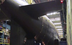 Video: Nga hạ thủy siêu tàu ngầm hạt nhân đáng sợ nhất như “quà Giáng sinh” cho Mỹ