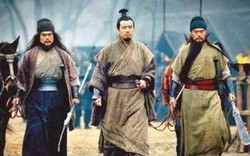 Lưu Bị đã mất hai danh tướng nào vào tay Tào Tháo?