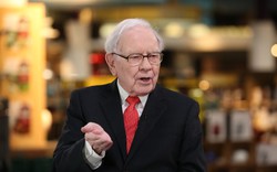 Học Warren Buffett cách nhìn cổ phiếu ngân hàng