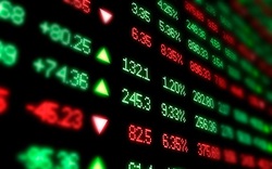 HNX ngày càng ‘’lép vế’’: Chỉ có 1 cổ phiếu góp mặt trong danh sách tỷ đô