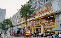 Kinh doanh ế ẩm, giá shophouse vẫn ngất ngưởng