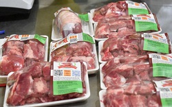 Giá lợn hơi vẫn tăng "phi mã" trong khi thịt nhập khẩu giảm