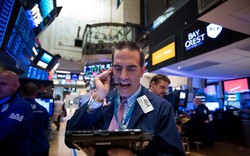 Ông Trump tiết lộ thỏa thuận thương mại có thể đến sớm, Dow Jones tăng 160 điểm