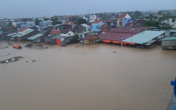 Quảng Nam: Hàng trăm ngôi nhà ở TP.Hội An chìm trong biển nước