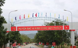 Chủ tịch Hội Nông dân Việt Nam Thào Xuân Sùng "mách nước" cho nông dân miền núi tỉnh Ninh Thuận cách làm giàu
