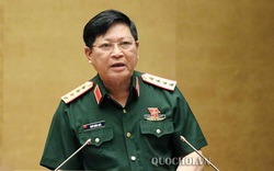 Bộ trưởng Bộ Quốc phòng Ngô Xuân Lịch nói về việc dùng trực thăng để cứu hộ nhân dân vùng lũ