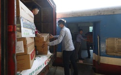 Vận chuyển đường sắt miễn phí hàng cứu trợ cho các tỉnh miền Trung