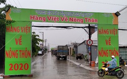 Cà Mau: Hàng ngoại xuất hiện tại phiên chợ đưa hàng Việt về nông thôn