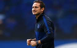 HLV Lampard đưa thủ môn Mendy "lên mây xanh" khi Chelsea thủ hòa M.U