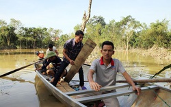 Anh nông dân Hà Tĩnh 2 ngày dong thuyền cứu 300 người thoát khỏi lũ dữ