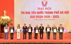 Hà Nội: Bí thư Vương Đình Huệ, Chủ tịch Chu Ngọc Anh trao tặng danh hiệu cho 10 "công dân Thủ đô ưu tú"