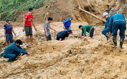 Quần thảo miền Trung, bão số 9 khiến 62 người chết và mất tích, hàng vạn ngôi nhà hư hỏng