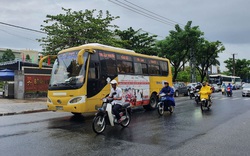 Xe buýt liền kề Quảng Nam - Đà Nẵng "tung hoành"  bất chấp lệnh cấm