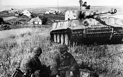 Lính Liên Xô liều chết diệt tăng Tiger trong trận đánh tháng 7 "đẫm máu"