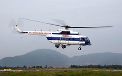 Trực thăng Mi17 thả lương thực cứu hàng ngàn người dân Phước Sơn đang bị cô lập