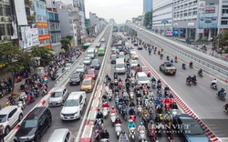 Ùn tắc sau thông xe, Hà Nội phân luồng lại giao thông ở "ngã tư khổ" - Trường Chinh