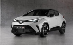 Toyota CH-R GR Sport lộ diện với thiết kế đậm chất thể thao