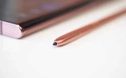 Galaxy S21 Ultra 5G có hỗ trợ bút S Pen rời không?