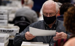 Bầu cử Mỹ: Phát hiện thêm 3.000 phiếu bầu bị bỏ sót ở Georgia, điều gì đang xảy ra?