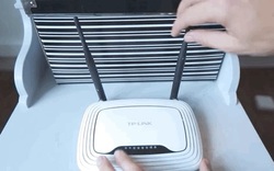 Những đồ vật không nên nằm cạnh bộ phát sóng Wi-Fi