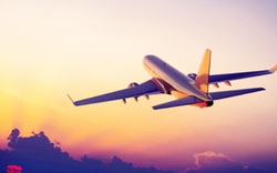 Chính phủ đã “lệnh” dừng, vì sao Vietravel Airlines vẫn được cấp phép bay?