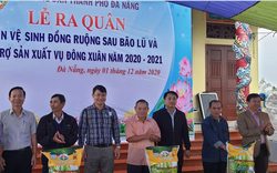 Hội Nông dân TP Đà Nẵng làm vệ sinh đồng ruộng và hỗ trợ phân bón cho nông dân sản xuất sau bão lũ