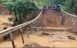 Do mưa lớn sạt lở, đoạn Quốc lộ 26 nối Đắk Lắk - Khánh Hòa bị tê liệt