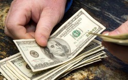 Đánh tráo tiền âm phủ, nữ giúp việc "cuỗm" 5.000 USD của chủ nhà