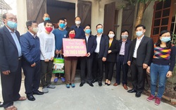 Hải Phòng: Trao tặng kinh phí hỗ trợ xây nhà cho hộ nghèo, thăm vườn trồng táo giàn ở quận Đồ Sơn
