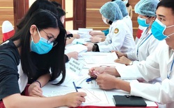 Ngày mai, Việt Nam tiêm thử nghiệm mũi vaccine COVID-19 đầu tiên trên người