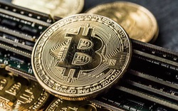 Vượt đỉnh kỷ lục 21.000 USD, giá Bitcoin sẽ còn tăng nữa?