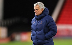 Tottenham vào bán kết League Cup, HLV Mourinho đưa học trò "lên mây xanh"