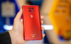 Người dùng háo hức trải nghiệm điện thoại Vsmart 5G “Make in Vietnam”