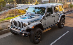 Phiên bản Jeep Wrangler hybrid cắm sạc có giá khởi điểm gần 50.000 USD