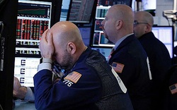 Chứng khoán Mỹ đỏ sàn, Dow Jones xuyên mức 20.000 điểm