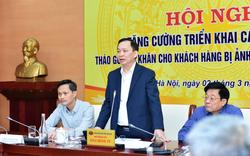 Dịch Covid-19: Phó Thống đốc Đào Minh Tú "khen ngợi" 20 NHTM tích cực hỗ trợ khách hàng