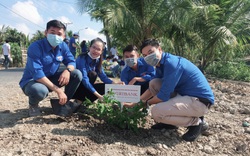 Tuổi trẻ Agribank khu vực Tây Nam bộ với chiến dịch “Agribank - vì tương lai xanh - thêm cây xanh, thêm sự sống”