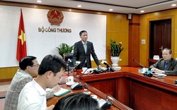 Ca nhiễm Covid-19 đầu tiên ở Hà Nội: Bộ Công Thương họp khẩn về đảm bảo hàng hóa chống dịch 