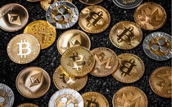 Thị trường tiền ảo giảm mạnh, Bitcoin "lao đao"