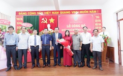 Chánh án TAND Tối cao Nguyễn Hòa Bình bổ nhiệm nữ Chánh án TAND tỉnh